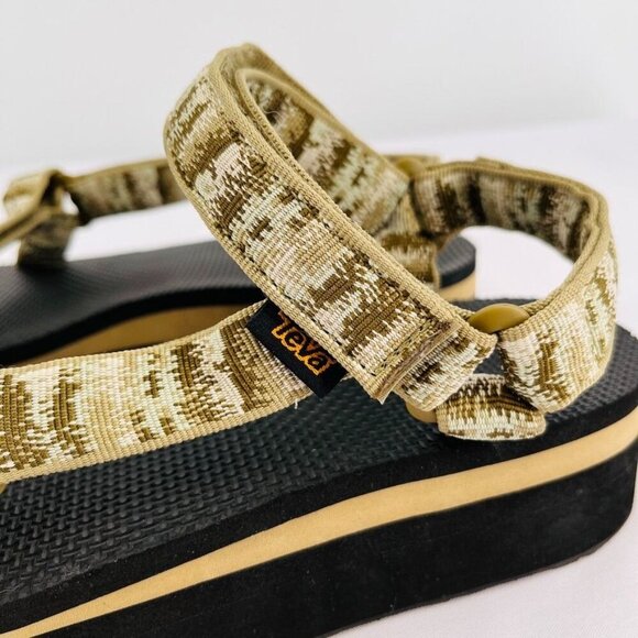 TEVA Universal Sandal In Iridescence Olive Women's Size 10 Flatform Hook & Loop - Picture 2 of 15